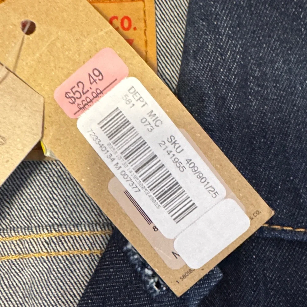 Levi's Dark Blue Denim Trucker Jacket - Picture 3 of 6